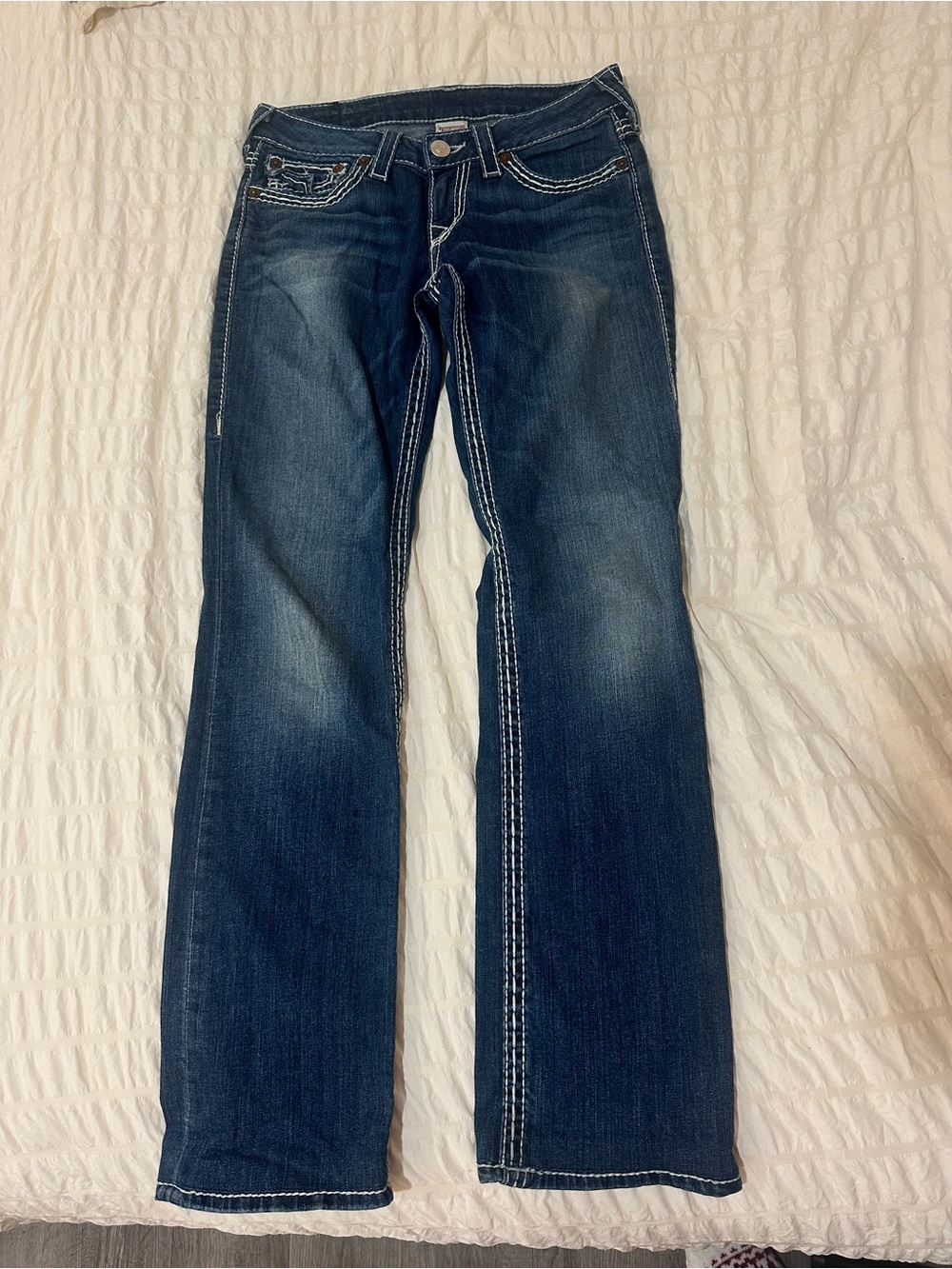 True Religion Dark Blue Straight Leg Jeans with White Contrast Stitching - Picture 3 of 3